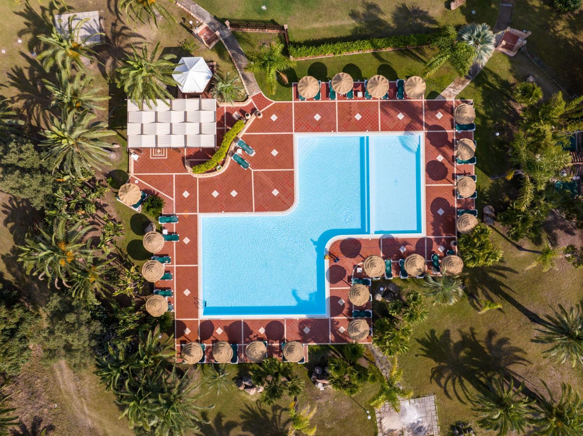 Baia Delle Palme Beach Санта-Маргерита-ді-Пула Екстер'єр фото
